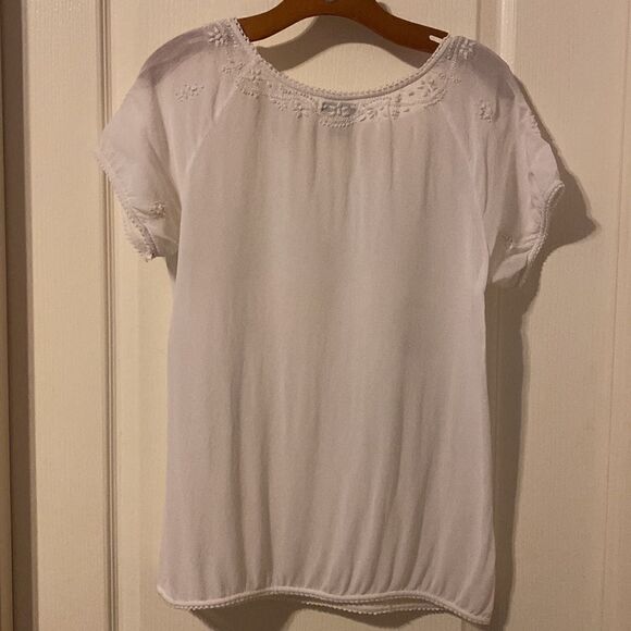 Lucky Brand Sheer Embroidered Blouse Top Size Medium NWOT - Picture 3 of 13